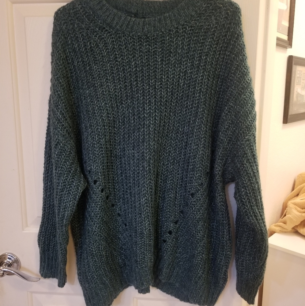 American eagle outfitters sweater